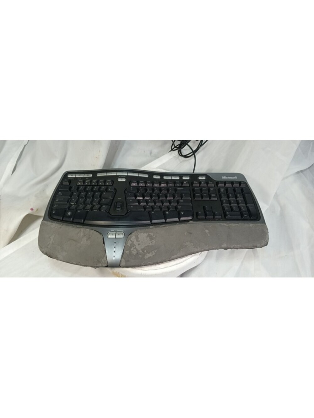 Microsoft Natural Ergonomic Keyboard 4000 KU-0462 USB Split Wired Tested